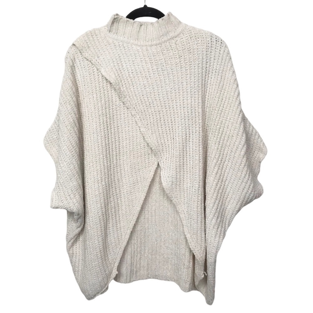 Jayne An Ageless Adventure Ivory Knit Poncho One Size